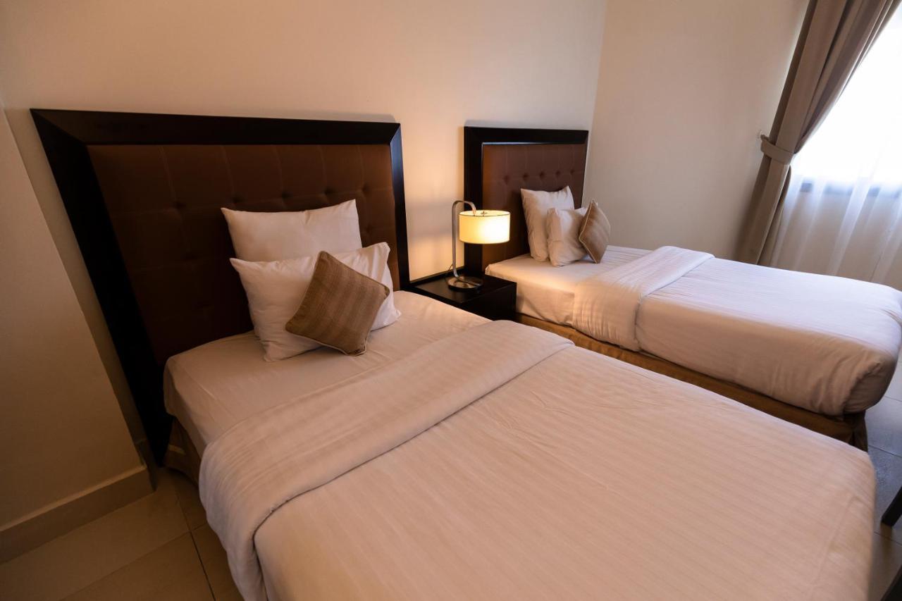 Imperial Suites Hotel Doha Extérieur photo