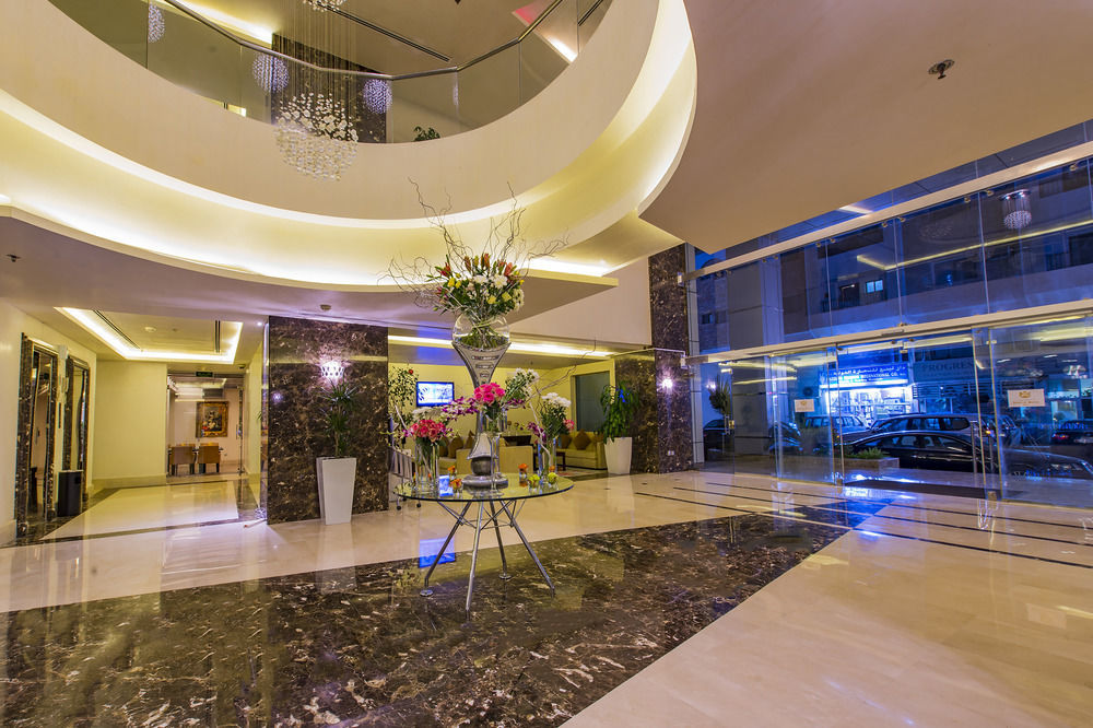 Imperial Suites Hotel Doha Extérieur photo
