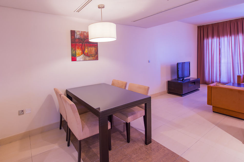 Imperial Suites Hotel Doha Extérieur photo